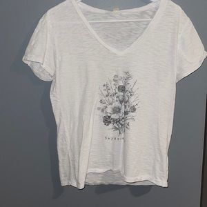 Love Vintage V-neck
